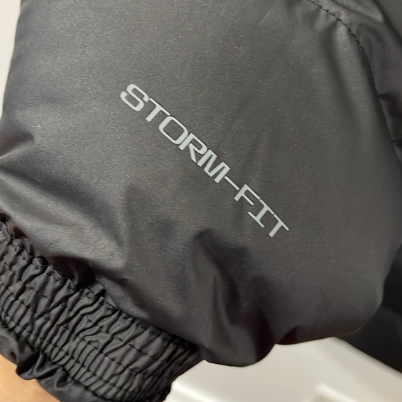 Nike Women Long Puffer Black Jacket - Picture 6 of 7